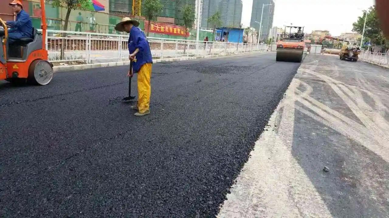 宁波奉化沥青道路施工